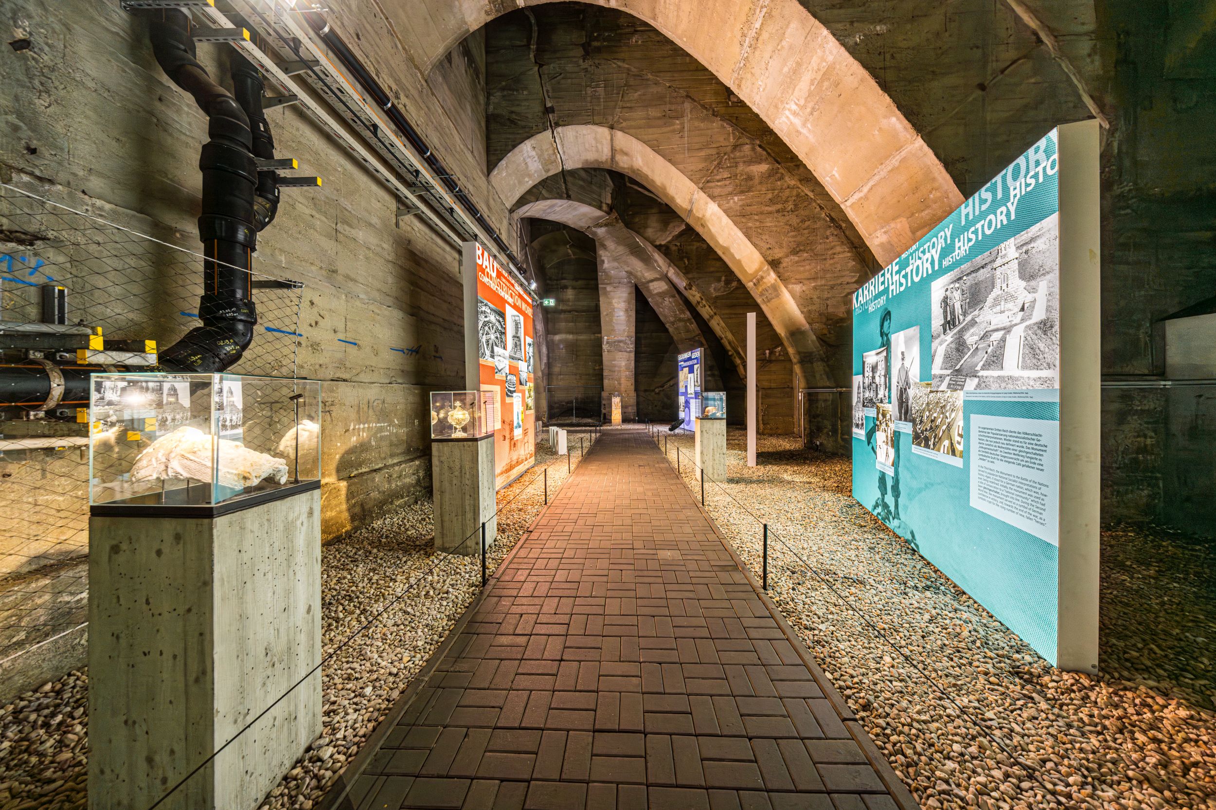Ausstellung im Fundament des Völkerschlachtdenkmals_Foto Philipp Kirschner (5).jpg