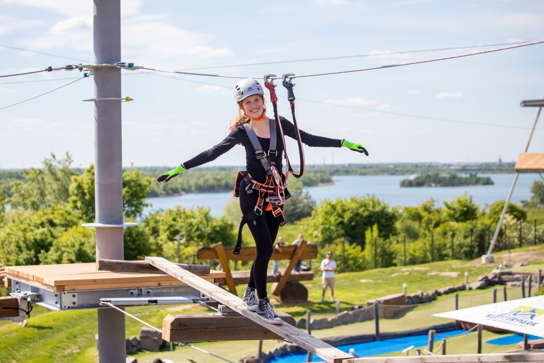 Mehr Zeit für Abenteuer: Kletterpark Markkleeberg und Adventure Golf Anlage erweitern Öffnungszeiten