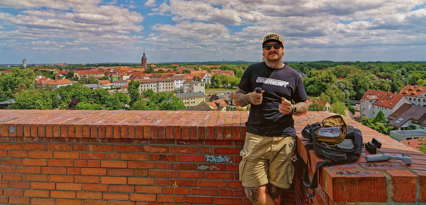 David Cocz - der Lost Places Abenteurer im Interview mit Angie im MorgenWecker